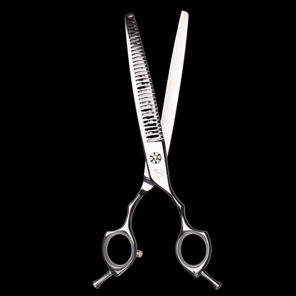 Limited Edition Niira Slayer 7.5" 35T Reverse Curved Chunker by Irina Pinkusevich