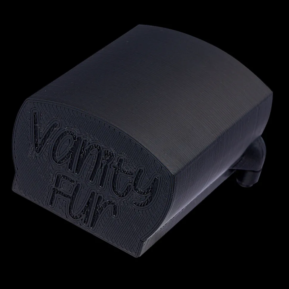 Medium Brush Cover Black by Vanity Fur