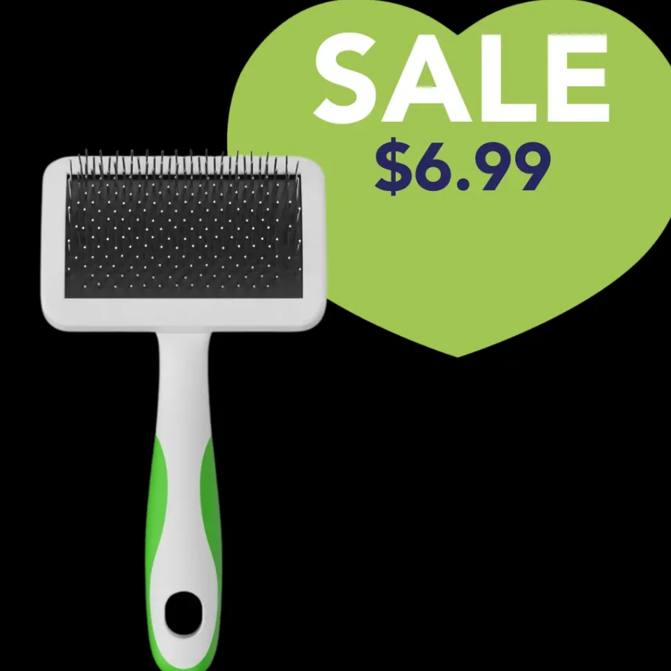 Medium Firm Slicker Brush by Andis