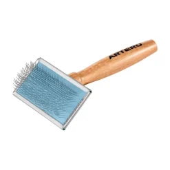 Pipo Classic Slicker Brush Small by Artero