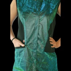 Sparkling Color Waterproof Vest by Ladybird Line